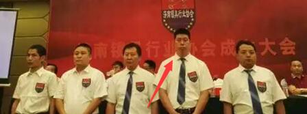 济南锁王接受记者采访